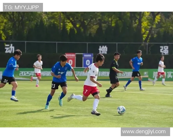 国内足球热身赛精彩纷呈 各大球星集结为世界杯预选赛备战