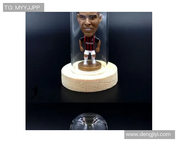 足球球星小挂件潮流收藏与日常搭配创意分享 足球球星小挂件潮流收藏与日常搭配创意分享